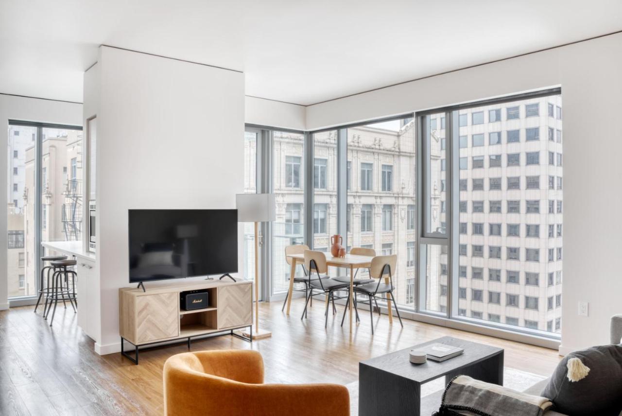 Downtown 2br W Gym Wd Bbq Nr Dining Shops Sea-406